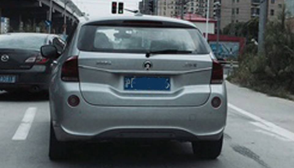 Elektro Zinoro (BMW) in Shanghai